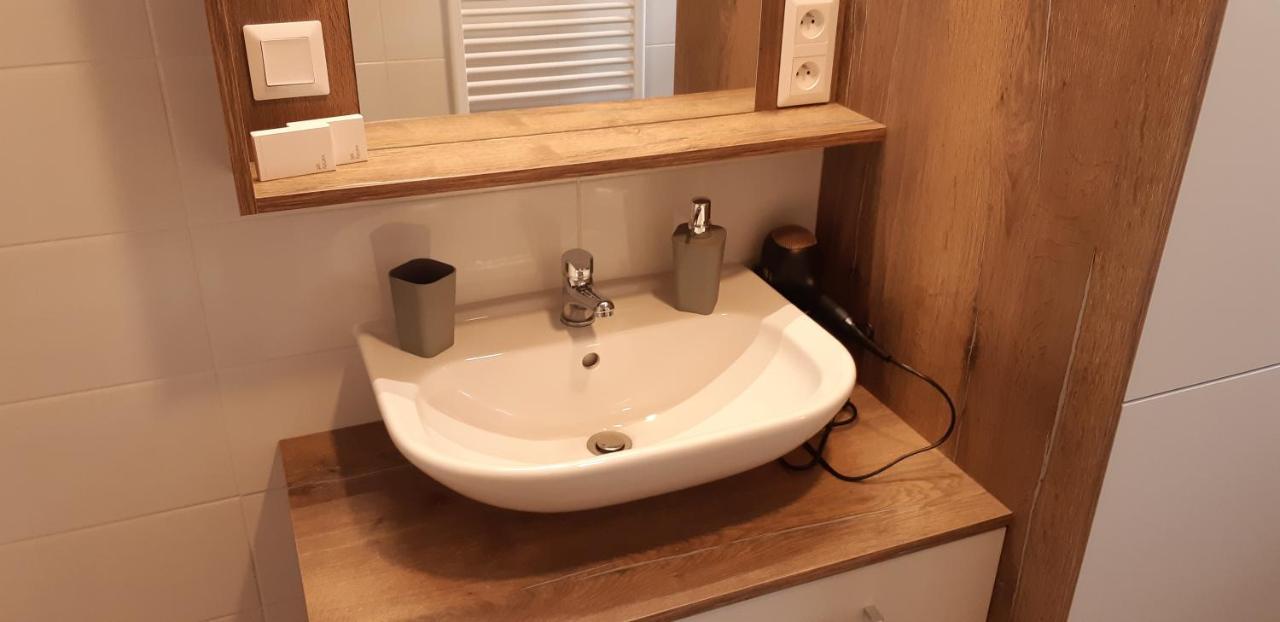 Apartman Besen 307 เบเชนยอวา ภายนอก รูปภาพ